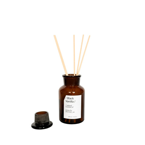 Ароматичний дифузор олійний 100ml з ароматом Black Vanilla Ароматичний дифузор олійний 100ml з ароматом Black Vanilla